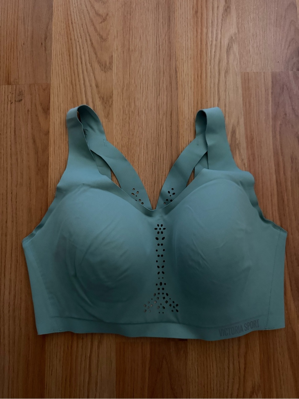 Victoria’s Secret Light Green Seamless Support Sports Bra 34DD